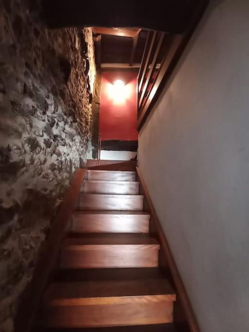 Casa Rustica En Dobres Con Vistas A La Montana Villa Luaran gambar