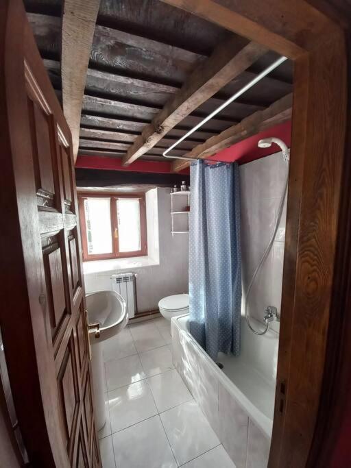 Casa Rustica En Dobres Con Vistas A La Montana Villa Luaran gambar